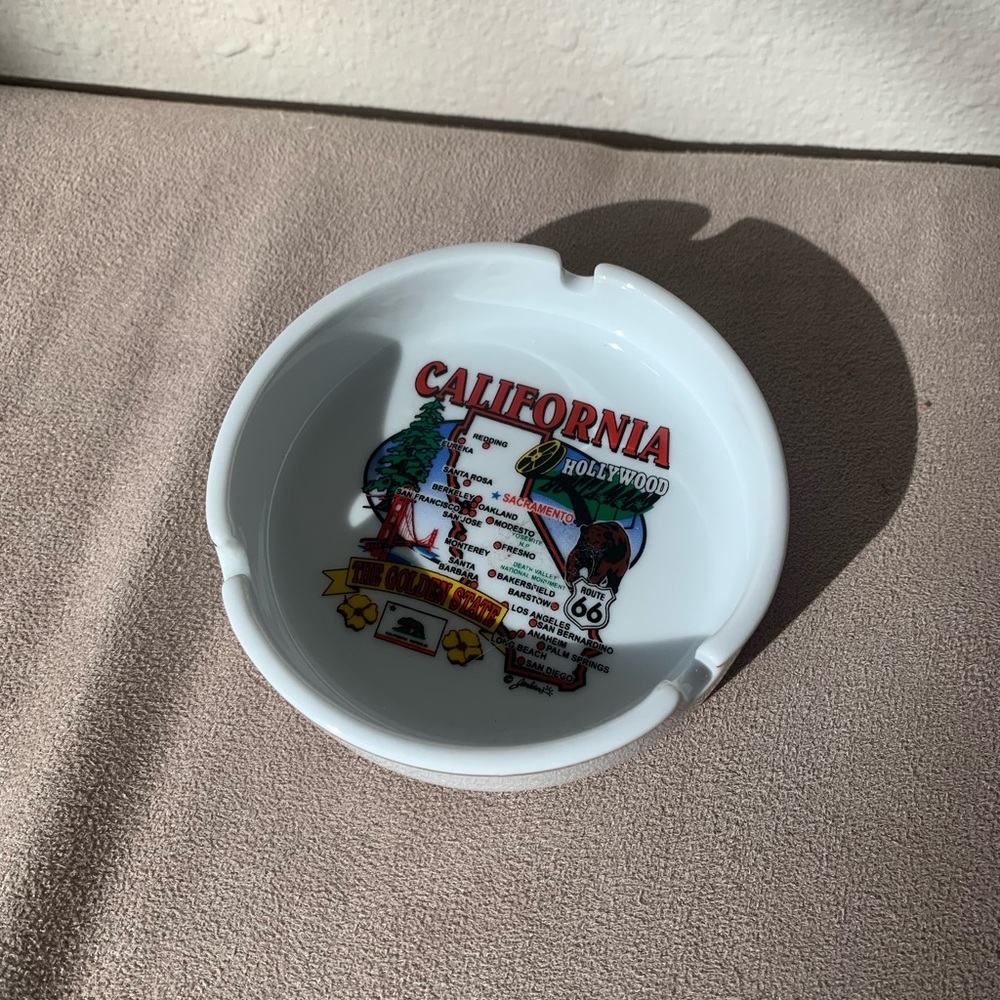 Vintage Gold Trim Map of California “The Golden State” Ashtray
